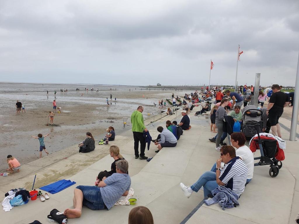 Ferienwohnung Leuchtturm Am Sandstrand Norden Luaran gambar