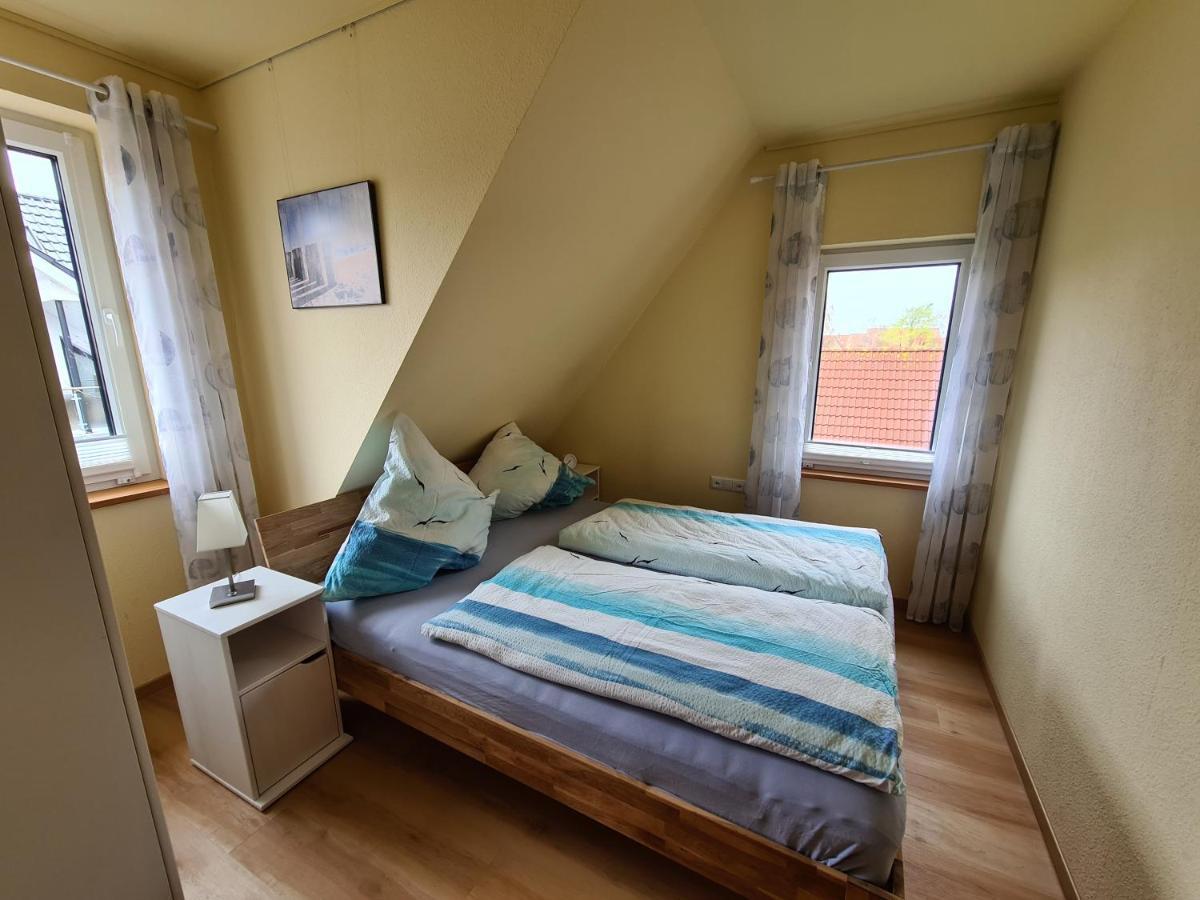 Ferienwohnung Leuchtturm Am Sandstrand Norden Luaran gambar